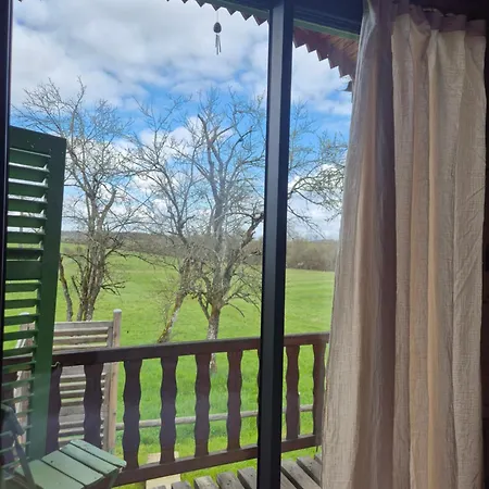Roulotte Grandjardin Hébergement de vacances *